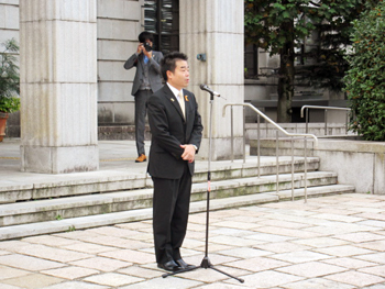 第34回北方領土視察団の出発式に出席北方領土視察団
