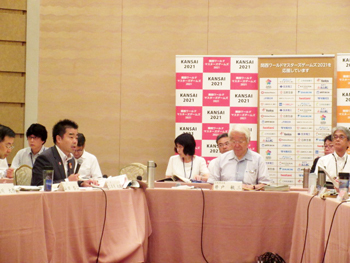 関西広域連合委員会に出席