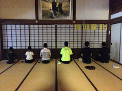 地域の皆さんとの座禅
