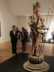 「観音の里の祈りとくらし展II-びわ湖・長浜のホトケたち-」を視察