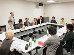平成28年度赤十字奉仕団委員長会議に支部長として出席