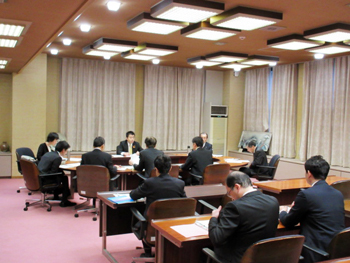 予算特別委員会の質疑