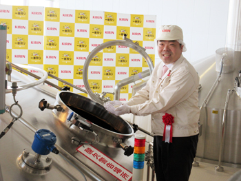 キリンビール滋賀工場で初仕込み式に参加