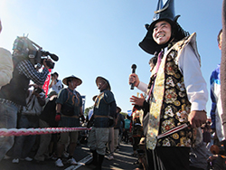 「勢多唐橋東西大綱引合戦」に参加