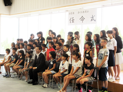 子ども議員のみなさんとの集合写真