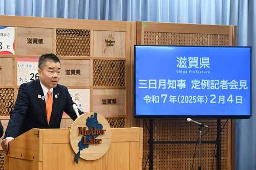 会見の様子