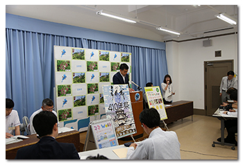 彦根城築城410年祭などをPRする様子