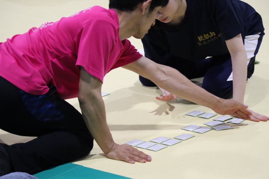 競技かるた