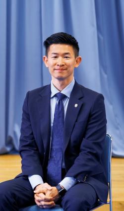 株式会社滋賀レイクスターズ代表取締役社長の原 毅人さんの写真。