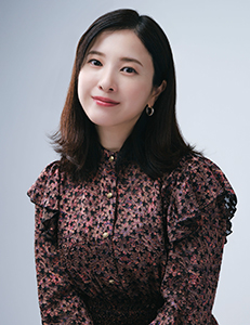 女優 吉高 由里子 さん