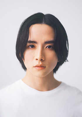 •板垣 李光人さん(俳優)