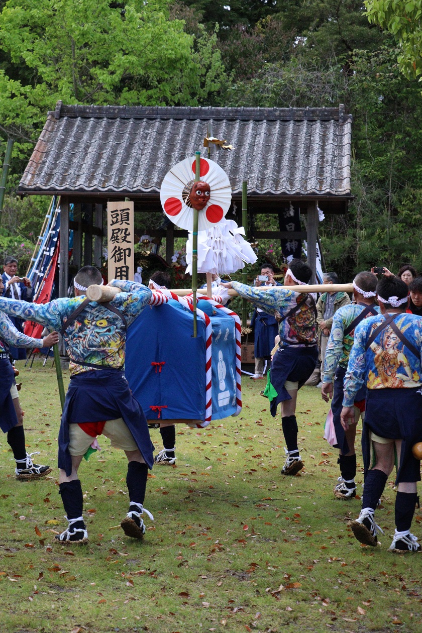 奴振り（油日祭り）の詳細を表示